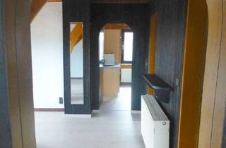 Wohnung mieten in Schöne Aussicht 20, 65527 Niedernhausen, Helle 3-Zimmer Dachgeschosswohnung mit Balkon in Niedernhausen