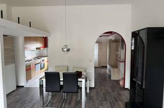 Wohnung mieten in Bergstrasse 8C, 91171 Greding, Geschmackvolle möblierte 1 1/2-Raum-Wohnung mit separater Einbauküche sowie 2 Balkonen in Greding