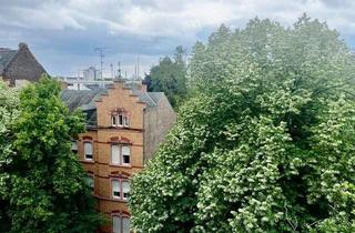 Wohnung mieten in Königsteiner Straße 56bb, 65929 Höchst, Renovierte, grosszügig geschnittene 5 Zi. Altbauwohnung mit Einbauküche !
