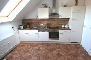 Wohnung mieten in 65527 Niedernhausen, SCHICKE 3 1/2 Zimmer-DG-Wohnung, ca.74 qm,Küche mit schicker EBK,TGL-Bad,Garage,Keller...