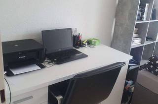 Wohnung mieten in Kulmbacherstraße 74, 95445 Kreuz, ab 01.04.26 bis 31.10.2026 Vollmöblierte Wohnung mit zwei Räumen und Einbauküche in Bayreuth