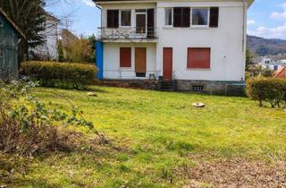 Einfamilienhaus kaufen in Von-Vincke-Straße, 33014 Bad Driburg, Großzügiges Einfamilienhaus mit 10 Zimmern in Bad Driburg
