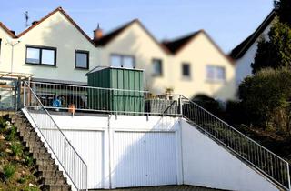 Reihenhaus kaufen in In Der Schwarzerde 49, 65549 Limburg, Modernisiertes Reihenhaus mit Südterrasse und Garage in begehrter Limburger Lage