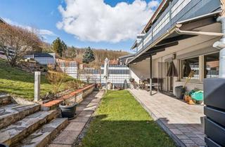 Haus kaufen in An Der Königsbergerstr 35, 93413 Cham, Reihenmittelhaus mit zwei Wohneinheiten, Garten & moderner Energietechnik in Cham