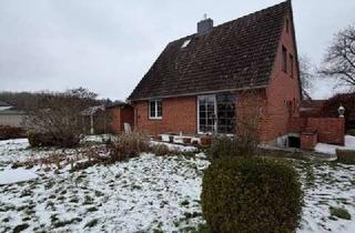 Haus mieten in 23881 Bälau, Stilvolles Einfamilienhaus in idyllischer Waldrandlage – hochwertig saniert mit großem Garten