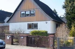 Anlageobjekt in Trimbacher Straße 11, 12349 Buckow, HOMESK - Großzügiges Einfamilienhaus auf 733 m² Grundstück mit Garten, Garage und Ausbaupotenzial