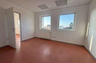 Praxen mieten in Körner Hellweg 142, 44143 Körne, Helle Praxisräume mit Aufzug und barrierefreiem Zugang in Dortmund-Körne