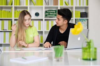 Büro zu mieten in 45772 Marl, Arbeitsplätze in lichtdurchflutetem Coworking-Space