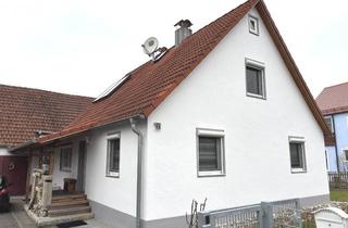 Haus kaufen in 86685 Huisheim, Gemütliches Wohnen in Huisheim mit vielen Extras
