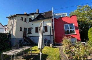 Doppelhaushälfte kaufen in 78661 Dietingen, Dietingen - Großzügige Doppelhaushälfte mit Wintergarten, bezugsfrei!