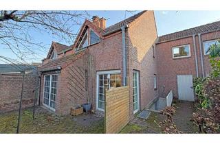Reihenhaus kaufen in 46487 Wesel, Wesel - Reihenmittelhaus mit großem Potenzial in attraktiver Lage von Wesel-Büderich!