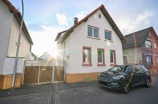 Einfamilienhaus kaufen in 64319 Pfungstadt, Pfungstadt - DIETZ: REDUZIERT! Freistehendes Einfamilienhaus mit DO-Garage inmitten von Pfungstadt!