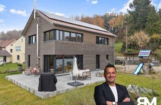 Haus kaufen in 86441 Zusmarshausen, Zusmarshausen / Wörleschwang - Design trifft Nachhaltigkeit: Architekten-Holzhaus im Passivhausstandard mit Panoramablick