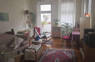 Wohnung kaufen in Simplonstraße 59, 10245 Berlin, Berlin - Helle vermietete und geräumige 2 Zimmerwohnung mit Balkon in guter Lage in Berlin Friedrichshain