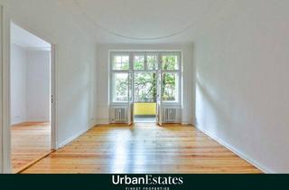 Wohnung kaufen in 12055 Berlin, Berlin / Neukölln - Stilvoller Altbautraum mit Balkon und Kachelofen