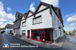 Haus kaufen in 56288 Kastellaun, Kastellaun - Wohn- und Geschäftshaus mit Ausbaupotenzial in zentraler Lage!