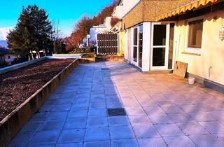 Wohnung kaufen in 79761 Waldshut-Tiengen, Waldshut-Tiengen - 4-Zimmer-Terrassenwohnung im Erdgeschoss mit Fernblick und Garage