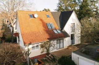 Einfamilienhaus kaufen in 14532 Kleinmachnow, Kleinmachnow - Moderne trifft Klassiker der 30er Jahre