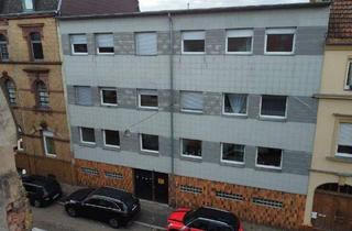 Mehrfamilienhaus kaufen in 66953 Pirmasens, Pirmasens - Ehemalige Schuhfabrik mit 10 Einheiten und Garagenhof