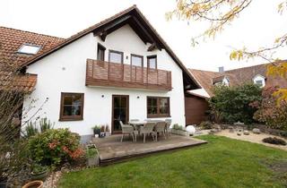 Einfamilienhaus kaufen in 91792 Ellingen, Ellingen - Familientraum & Gartenparadies: Gepflegtes EFH in ruhiger Umgebung