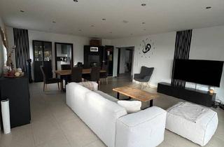 Wohnung kaufen in 85120 Hepberg, Hepberg - Obergeschosswohnung (3 Zimmer) mit ausgebauten Dachgeschoss