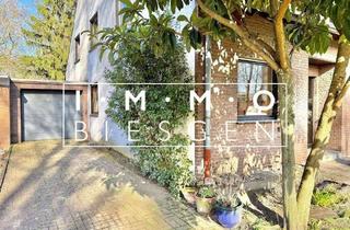 Doppelhaushälfte kaufen in 47228 Duisburg, Duisburg - Der Sommer kann kommen. Familienhaus mit Garten, Garage und Kellerbar in Rhein-Nähe