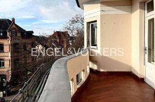 Wohnung kaufen in 72070 Tübingen, Tübingen - Formvollendet Wohnen in einer imposanten 8-Zimmer-Beletage mit Balkon . im denkmalgeschützten Unikat