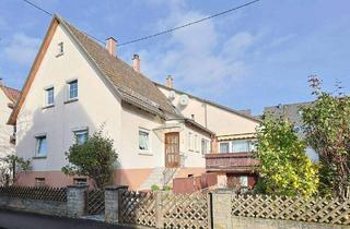 Wohnung kaufen in 71272 Renningen, Renningen - Dachgeschosswohnung mit Südost-Loggia in kleiner Eigentümergemeinschaft