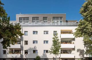 Wohnung kaufen in Lützelsteiner Weg 20, 14195 Berlin, Berlin - Energieeffiziente, vermietete 4-Zimmerwohnung mit Balkon und Gäste-WC