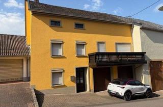 Haus kaufen in Nagelstraße 10, 54457 Wincheringen, Wincheringen - Familienfreundliches Haus in Wincheringen mit Balkon und Garten