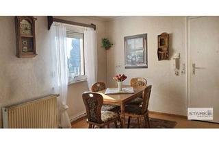 Haus kaufen in Frühlingstraße 2, 97268 Kirchheim, Kirchheim - Familienhaus - für ein oder zwei Familien ideal - mit herrlichem Garten!