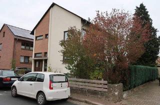 Haus kaufen in 31553 Sachsenhagen, Sachsenhagen - Dreifamilienhaus mit Garten in guter Lage von Sachsenhagen!