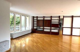 Wohnung kaufen in Westendallee, 14052 Berlin, Berlin - lichtdurchflutete großzügig geschnittene Dachgeschoss ETW mit 2 Tiefgaragenplätzen