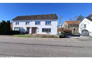 Haus kaufen in 54516 Wittlich, Wittlich - Bezahlbares Doppelhaus (Generationenhaus) mit Doppelgarage ideal für zwei Familien in zentraler Wohnlage von Wittlich-Dorf