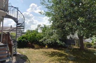 Haus kaufen in 97522 Sand, Sand a.Main - Charmantes Wohnhaus mit zwei Wohneinheiten und Garten