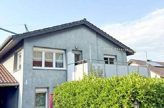 Wohnung kaufen in Waldschulstraße 4, 75180 Pforzheim, Pforzheim - Charmante 3-Zimmer Etagenwohnung mit Balkon in ruhigem Wohngebiet