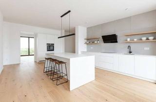 Wohnung kaufen in 60431 Frankfurt, Frankfurt am Main - Moderne Vier-Zimmer Erdgeschoss Wohnung mit großem Garten