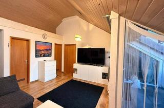 Wohnung kaufen in 71665 Vaihingen, Vaihingen - Attraktive 3-Zimmer-Dachgeschosswohnung mit Weitblick in VaihingenEnz