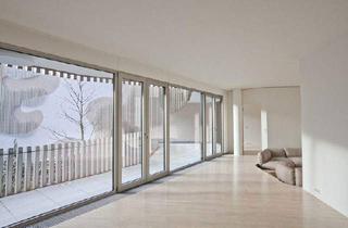 Wohnung kaufen in Johannisstrasse 3, 10117 Berlin, Berlin - Ruhige 4-Zimmer Familien-Whg mit Süd-Terrasse Kamin Aufzug u. TG