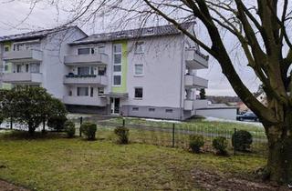 Wohnung kaufen in 42653 Solingen, Solingen - Helle 4 Zimmer Wohnung EG mit Balkon in Solingen Provisionsfrei
