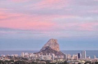 Villa kaufen in 64367 Mühltal, Mühltal - Attraktive Luxus Villa mit atemberaubendem Ausblick in Calpe