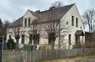 Einfamilienhaus kaufen in 16775 Löwenberger Land, Löwenberger Land - Mehrfamilienhaus mit Nebengelass Potential zum Einfamilienhaus