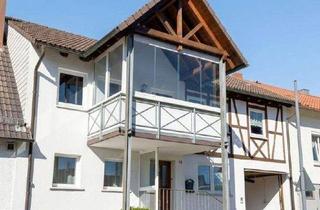 Haus kaufen in 78073 Bad Dürrheim, Bad Dürrheim - Ein Haus - Drei Profite: Selbst einziehen, teuer vermieten, Ausbau-Reserve nutzen