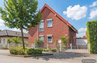 Einfamilienhaus kaufen in 15569 Woltersdorf, Woltersdorf - **Wohntraum für Familien**