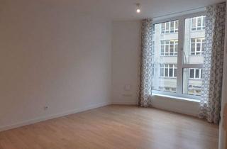 Wohnung kaufen in Chausseestraße 108, 10115 Berlin, Berlin - Wohntraum im Living 108! **Chausseestrasse**