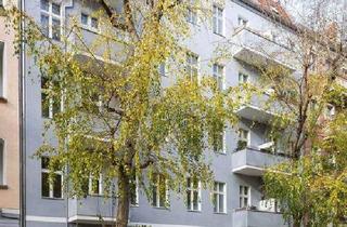 Wohnung kaufen in Driesener Straße 29, 10439 Berlin, Berlin - Über den Dächern des Prenzlauer Bergs - großzügige 3-Zimmer-Altbauwohnung im DG mit Eigennutz-Option