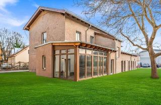 Wohnung kaufen in Geschwister Scholl Str. 55-59, 14471 Potsdam, Potsdam - *** Wohnen und Leben in unmittelbarer Nachbarschaft vom Schloßpark *** Ein echtes Juwel mit viel Platz und Natur ***