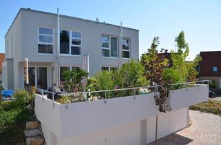 Villa kaufen in 75382 Althengstett, Althengstett - Großzügig und modern!