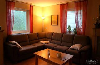 Doppelhaushälfte kaufen in 71686 Remseck, Remseck am Neckar - Vermietete Doppelhaushälfte mit großem Garten am Zipfelbach