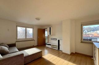 Wohnung kaufen in 73733 Esslingen, Esslingen - Dachgeschosswohnung mit Dachterrasse in begehrter Halbhöhenlage von Esslingen